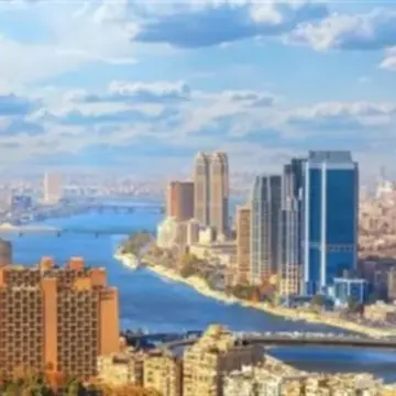 أهمية الأرصاد الجوية في قطاعات الطيران والزراعة والطاقة لعام 2026